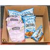 Image 1 : NEW BOX OF 5 BAGS OF G.H. CRETORS CHICAGO MIX