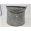 Image 3 : Antique Galvanized Bait Box