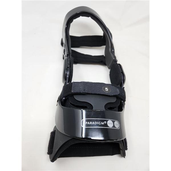 New Paradigm LG Right Knee Brace