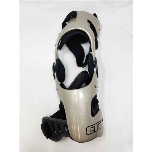 New CTI Ossur MED Left Knee Brace