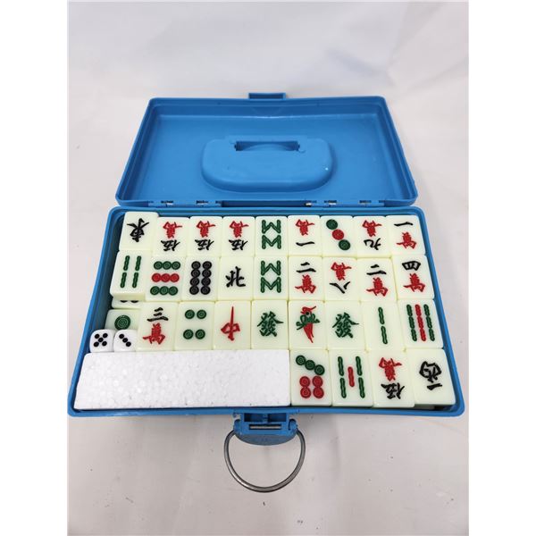 Vintage Mahjong Set