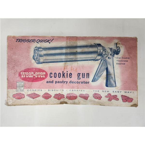 Antique Cookie Gun/Pastry Decorator