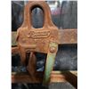 Image 2 : Antique Beatty Hay Lifter