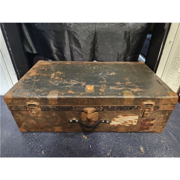 Small Metal Vintage Trunk