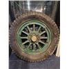 Image 1 : Antique Wooden Spoked Wheel From a 1933 Cadillac DE Lasse