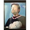 Image 1 : KEVIN SMITH SIGNED 8 X 10 (JSA COA)