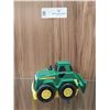 Image 4 : 2 Collectable Plastic John Deere Toy Farm Equipment Vehicles & 1 FarmHand 810 Toy Tractor