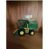 Image 2 : 3 John Deere Plastic Toy Vehicles
