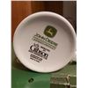 Image 2 : 16 Piece Gibson John Deere Dinnerware Set - Service for 4 & 2 John Deere Decorative Corner Brackets