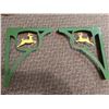 Image 3 : John Deere Decorative Wall Clock & 2 John Deere Decorative Corner Brackets