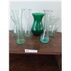 Image 1 : 6 Pieces of Green Assorted Crackled Glass
