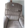 Image 6 : Lazy Boy Reclining Chair   39 Wide x 36 Deep x 44 High