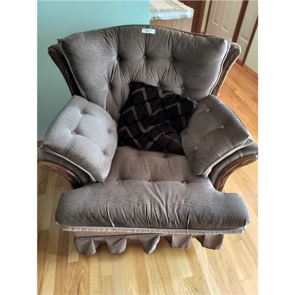 Palliser Rocking/Swivel Chair 37 High x 40 Wide x 40 Deep