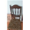 Image 8 : Diningroom Table & 7 Chairs (Some Watermarks)