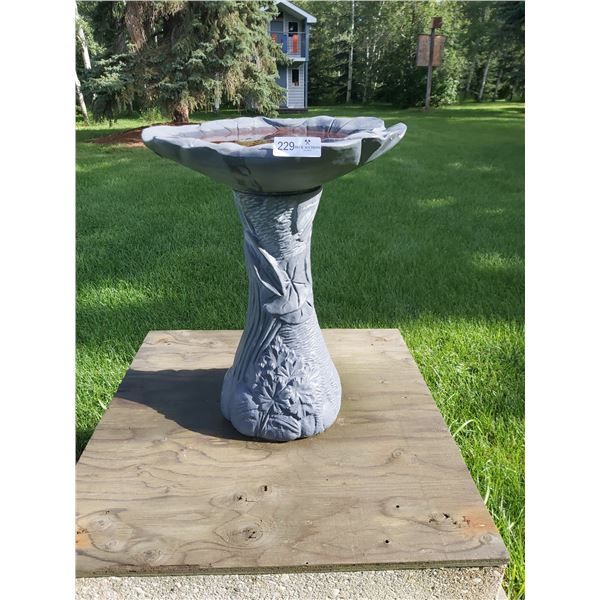 Plastic Bird Bath 17 1/2 Diameter x 24 High