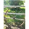 Image 1 : Vintage Wagon Wheel
