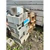 Image 3 : Assortment of Cinder Blocks