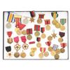 Image 2 : GROUP OF US MILITARY MEDALS, INSIGNIA, BUTTONS,