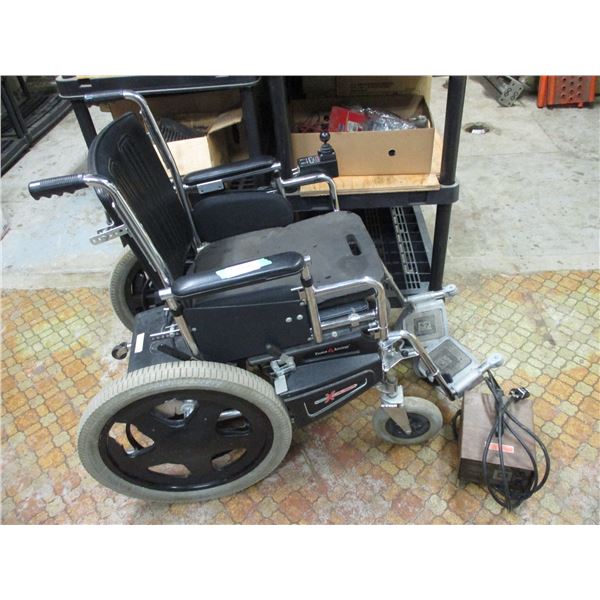 XCaliber Everest + Jennings Electric Wheelchair Battery Charger w/ Batteries