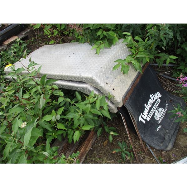 Pair of Semi Fenders