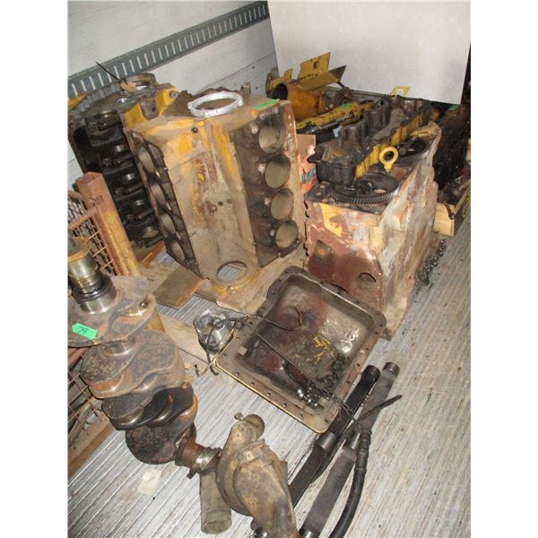 CAT Blocks 3208 Parts