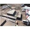 Image 2 : 24 Concrete Sidewalk Blocks