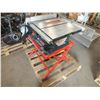 Image 3 : Bosch 10" Table Saw w/ Stand