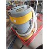 Image 1 : Large Shop Vac