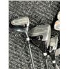 Image 2 : Set Of 12 Golf Clubs With Bag