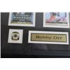 Image 3 : Framed Bobby Orr NHL Collectible Set