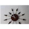 Image 3 : Vintage Arrow Wall Clock