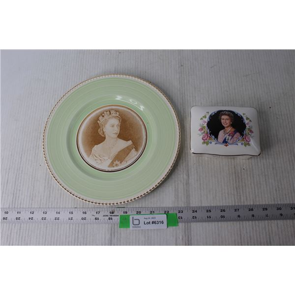 Queen Elizabeth Plate and Trinket Box