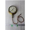 Image 1 : Pressure Gauge