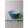 Image 1 : Blue Pyrex Mixing Bowl