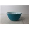 Image 3 : Blue Pyrex Mixing Bowl