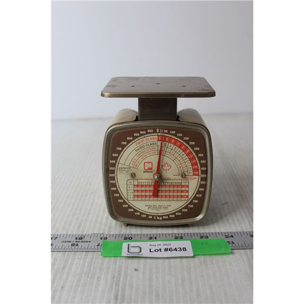 Vintage Postal Letter Scale