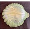Image 3 : Mid-century Modern Art Glass 1960s Seashell Candy Dish Jade Slag