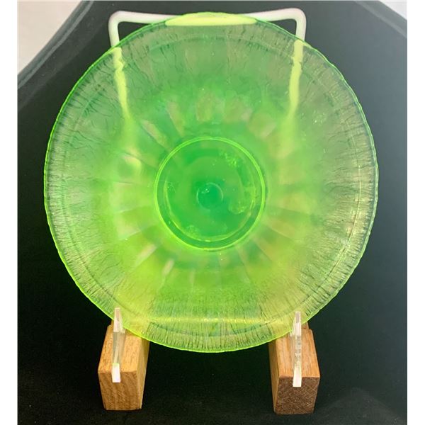 Northwood Uranium Glass/Stretch Glass Iridescent Dessert Plate