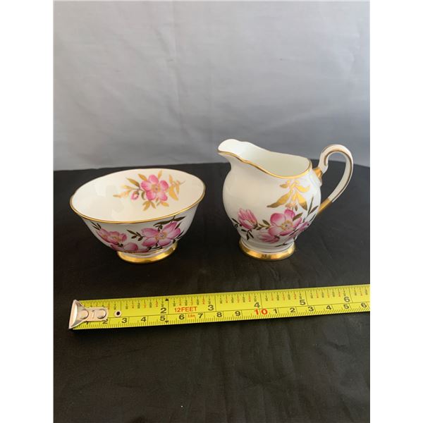 Tuscan Fine English Bone China HP Gold Glit Reg# C9739 Cream & Sugar Set (Rare)