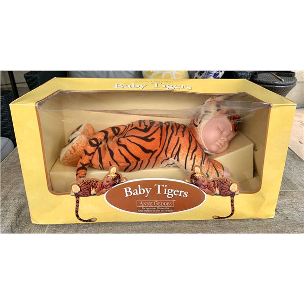 Anne Geddes NIB  Baby Tiger  Collectible Plush Baby Doll