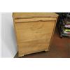 Image 6 : Mid-century Modern 4-Drawer Dresser (17" x 30" x 41"h) (Some Paint Wear)