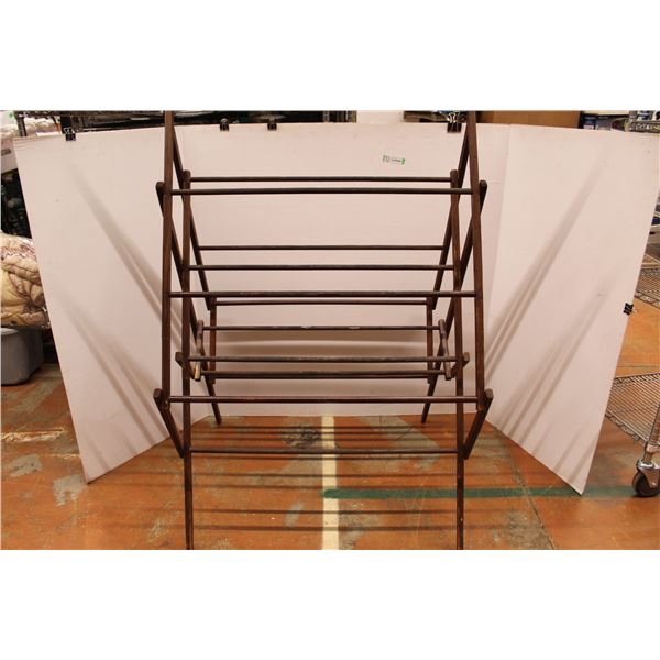 *Wooden Clothes Drying Rack