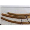 Image 4 : (3) Wooden Hangers, Clothesline Attachment