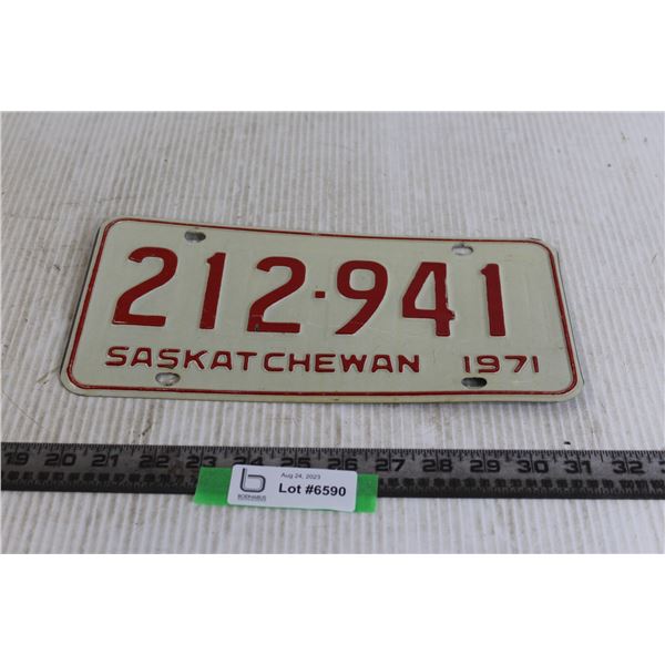 Saskatchewan License Plate - 1971