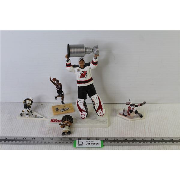 Hockey & Basketball Figures