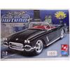 Image 2 : 1:25 Scale American Hotrod-1962 Corvette-(new)