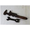 Image 6 : (2) Vintage M-H Wrenches