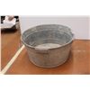 Image 6 : *Vintage 23" Galvanized Wash Tub