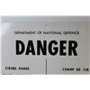 Image 4 : Sign - Department of National Defence - DANGER