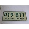 Image 3 : Pair of 1974 Saskatchewan License Plates